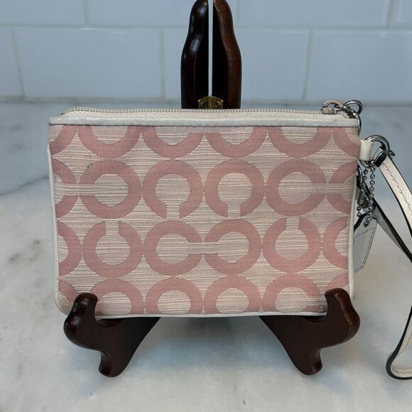 Coach Madison Op Art Horse & Carriage Pleated Pouch Wristlet - Picture 4 of 12